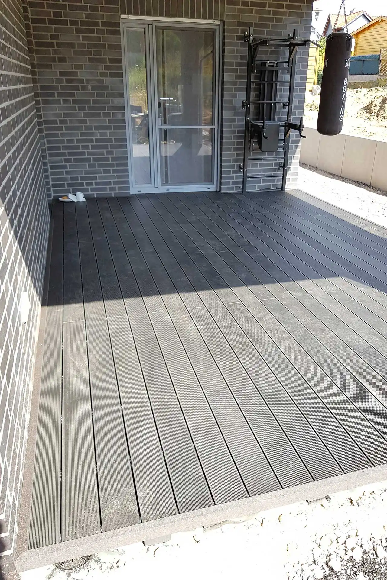 Dachdecker Dinse – Ihr Dachdecker für Ahrensbök & Schöningen. Alles aus einer Hand. Über Uns – Dachdeckermeister Thomas Dinse – Leistungen – Holzarbeiten – Terrassenbau