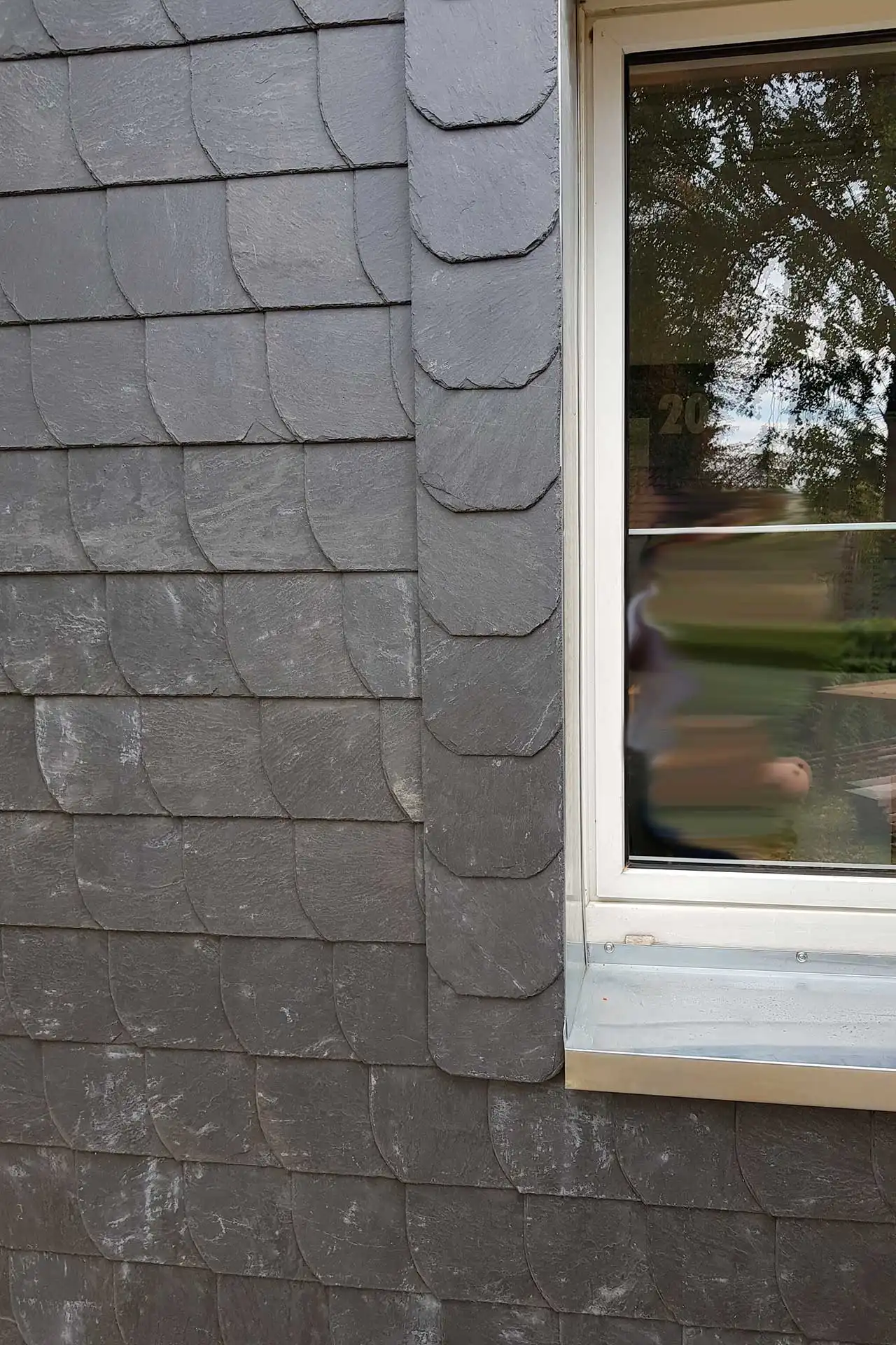 Dachdecker Dinse – Ihr Dachdecker für Ahrensbök & Schöningen. Alles aus einer Hand. Über Uns – Dachdeckermeister Thomas Dinse – Leistungen – Fassadenverkleidung Vielfältige Materialien – Schutz und Optik perfekt kombiniert – langlebige Fassadenlösungen nach Ihren Wünschen.